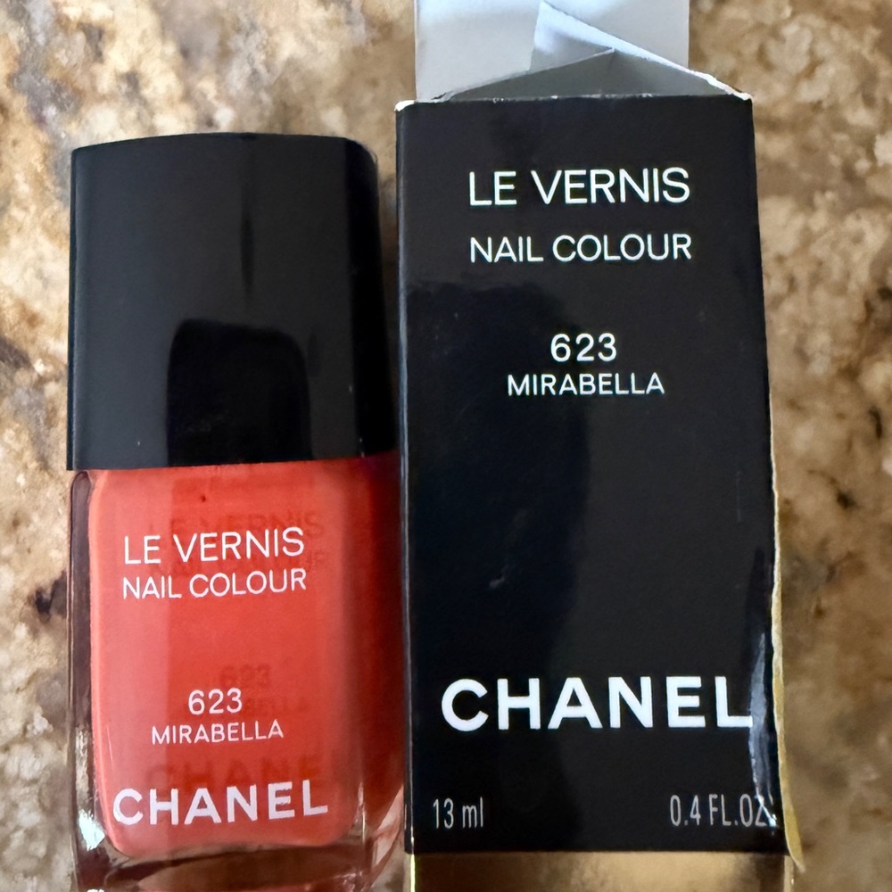 CHANEL Le Vernis Nail Colour 623 Mirabella - Vibrant Orange